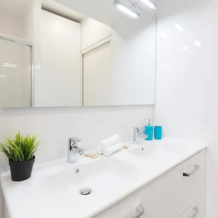 L'albion Yourhosthelper Apartment Cannes